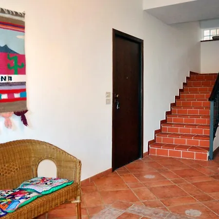 Cresta Panoramic Apartment Naso
